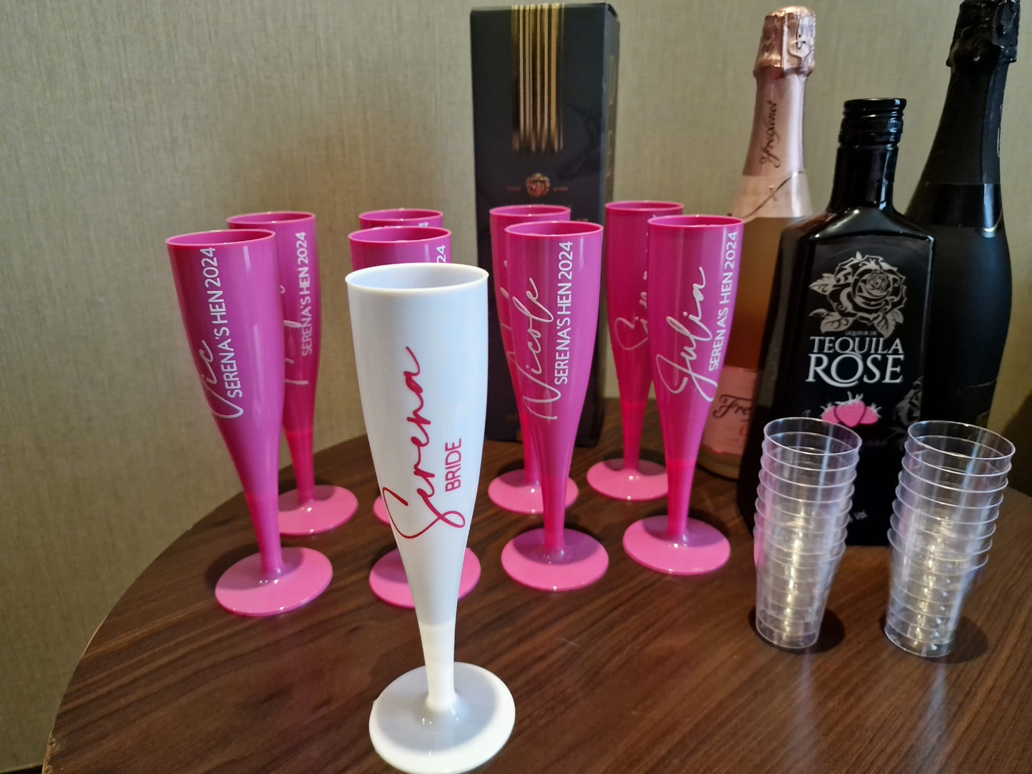 Personalised Pink Plastic Flutes
