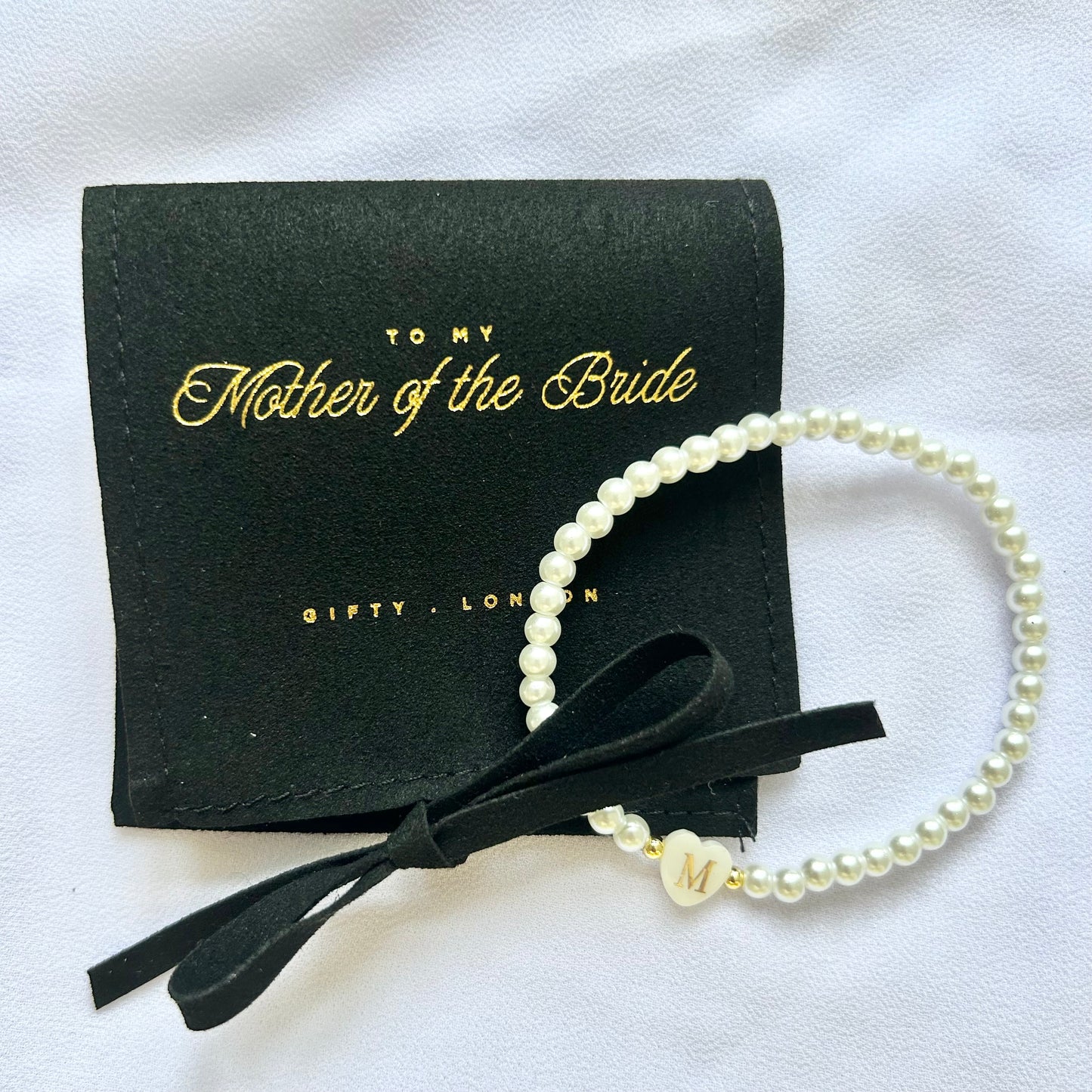 Personalised Bridesmaid Pearl Bracelet With Black Pouch