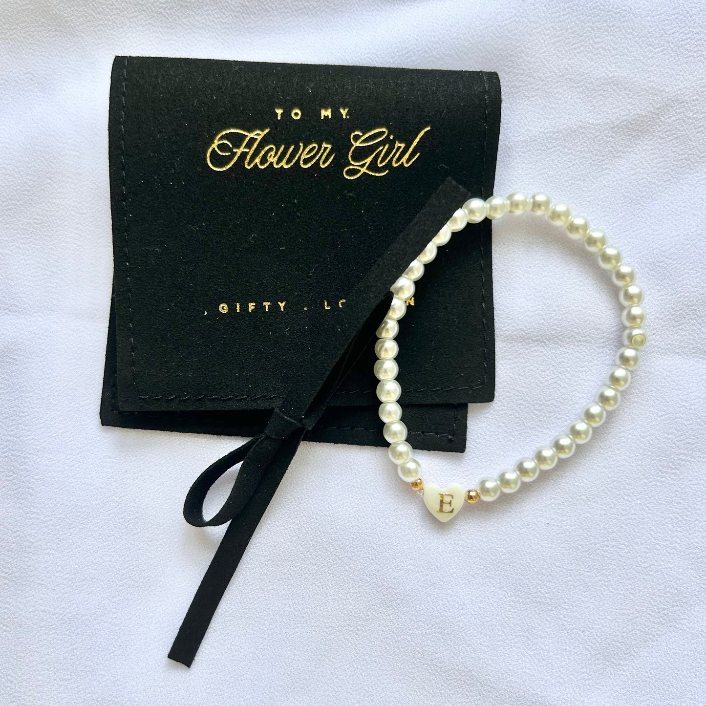 Personalised Bridesmaid Pearl Bracelet With Black Pouch