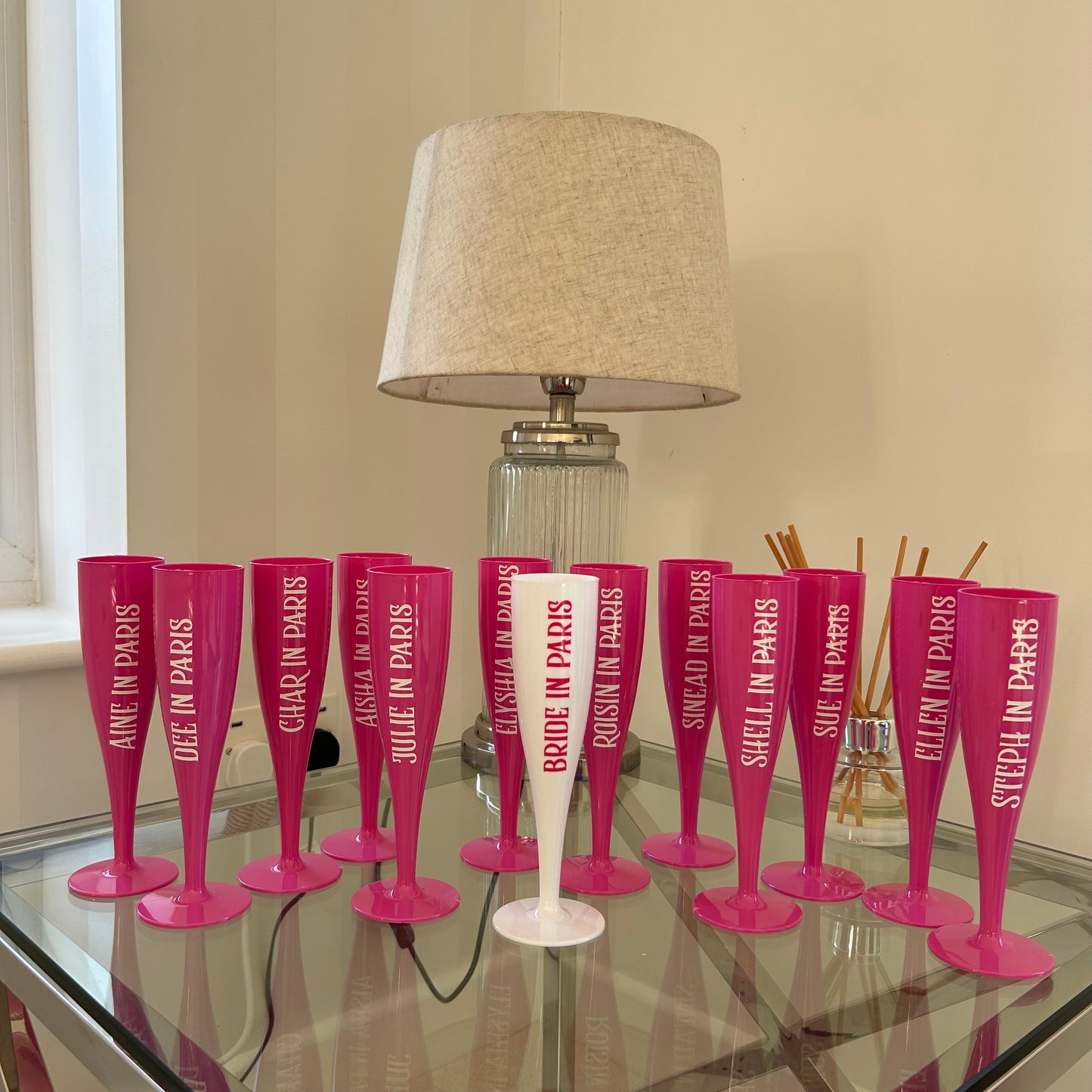 In Paris Personalised Pink and White Plastic Flutes