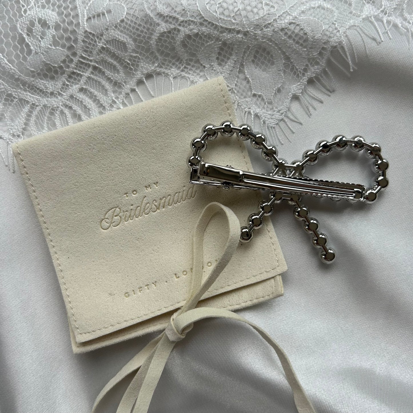 Pearl Bow Bridesmaid Hair Slide With Cream Pouch