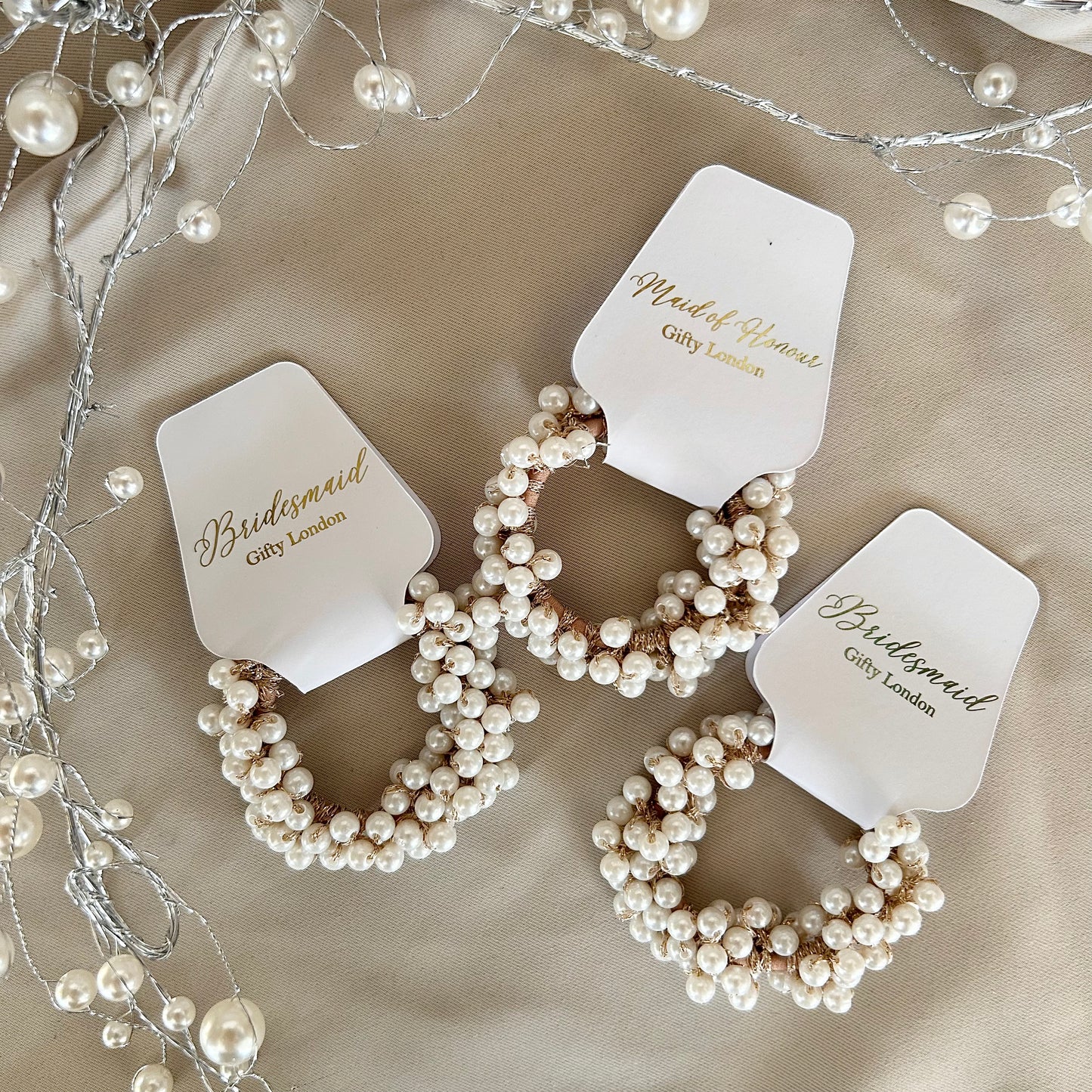Pearl Hair Band With Role Card