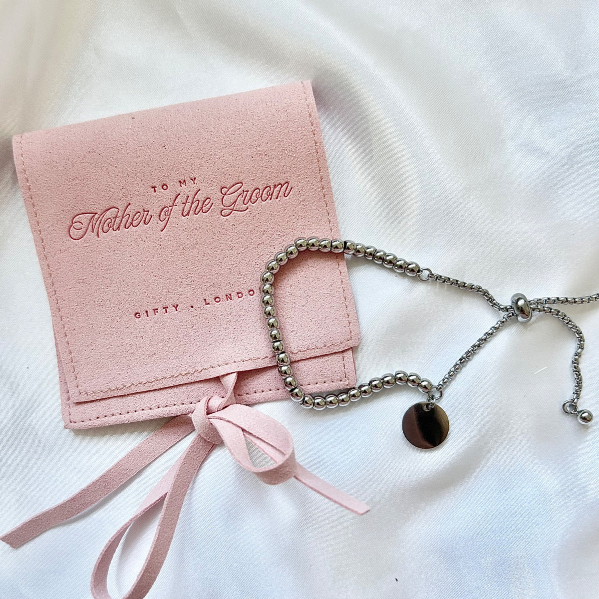 Gifty London bridal party gold or silver beaded bracelet with gift pouch