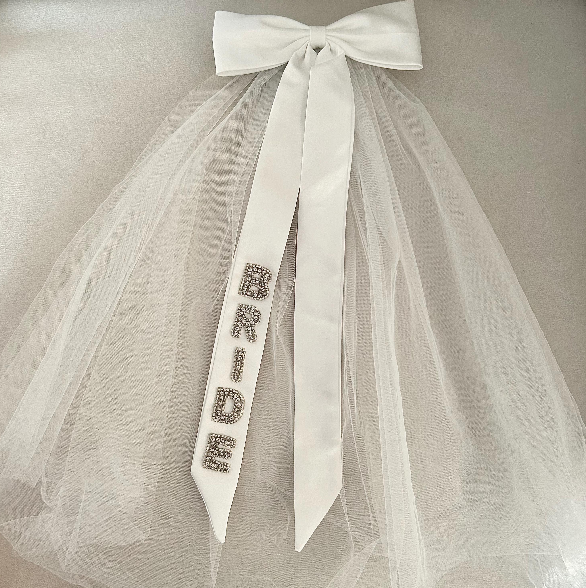 Bride Bow Detail Diamanté Veil